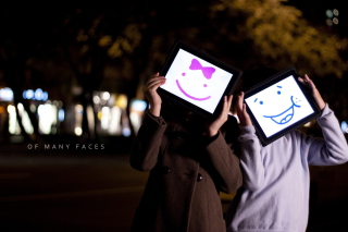 Just Smile - Obrázkek zdarma pro Samsung Galaxy Tab 2 10.1