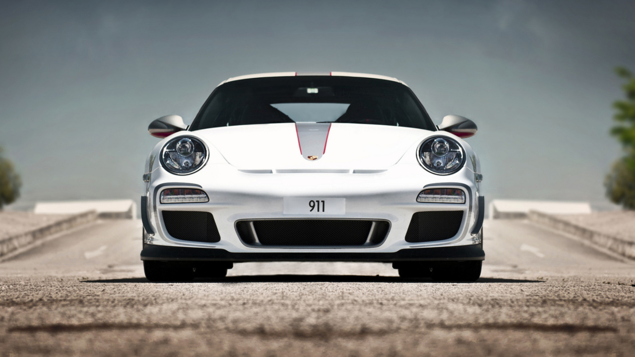 Screenshot №1 pro téma Porsche 911 1280x720