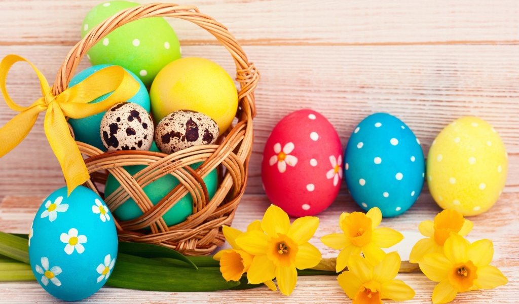 Das Easter Spring Daffodils Flowers and Eggs Decorations Wallpaper 1024x600
