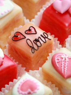 Обои Love Cupcakes 240x320