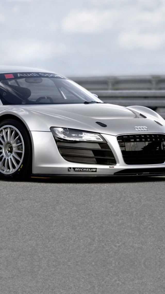 Audi R8 GT3 wallpaper 640x1136