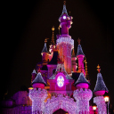 Screenshot №1 pro téma Disney Xmas Castle 128x128