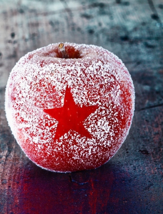 Christmas Star Frozen Apple - Obrázkek zdarma pro Nokia C-5 5MP