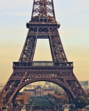 Fondo de pantalla Paris Eiffel Tower 128x160