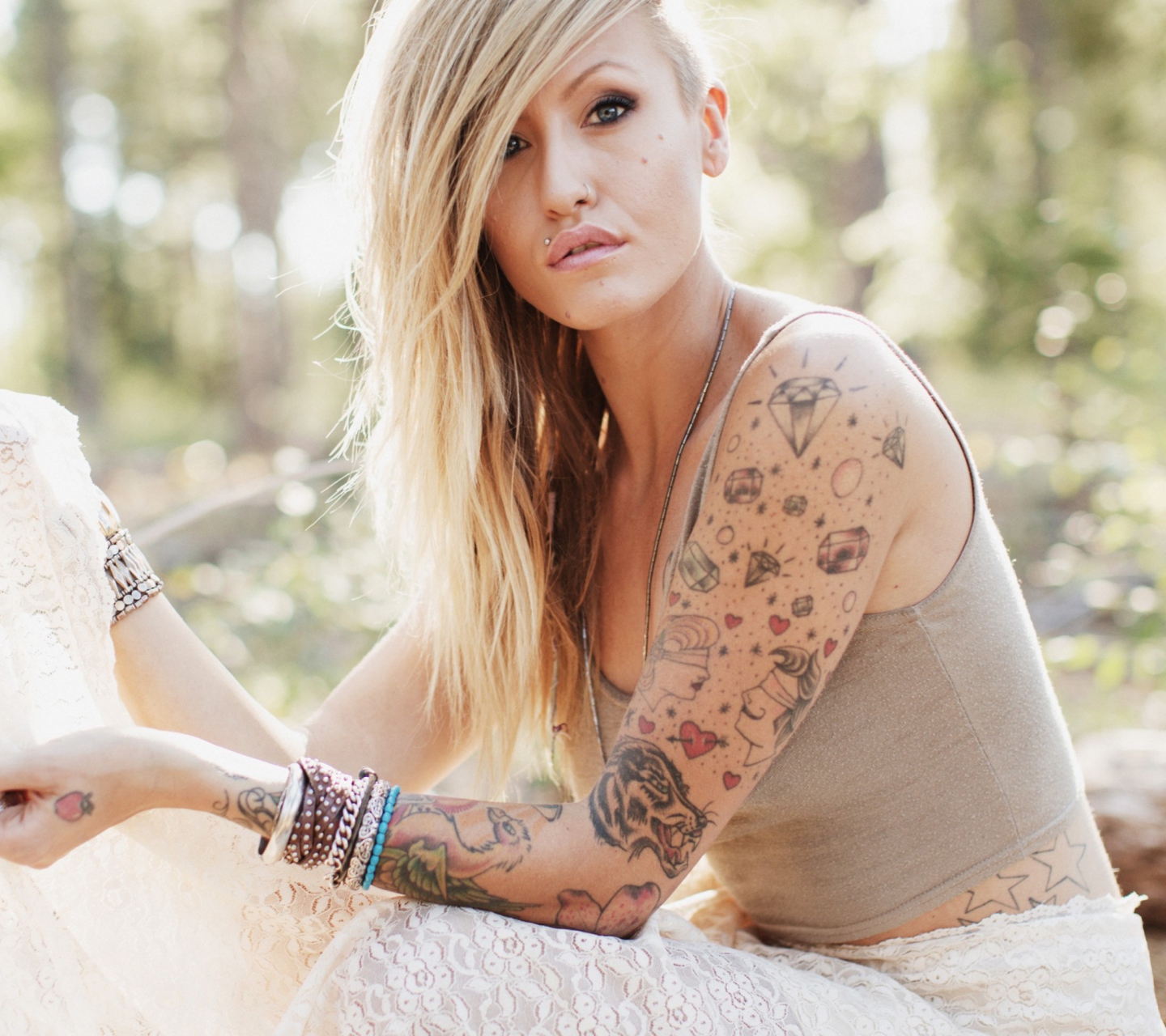 Blonde Model With Tattoes wallpaper 1440x1280