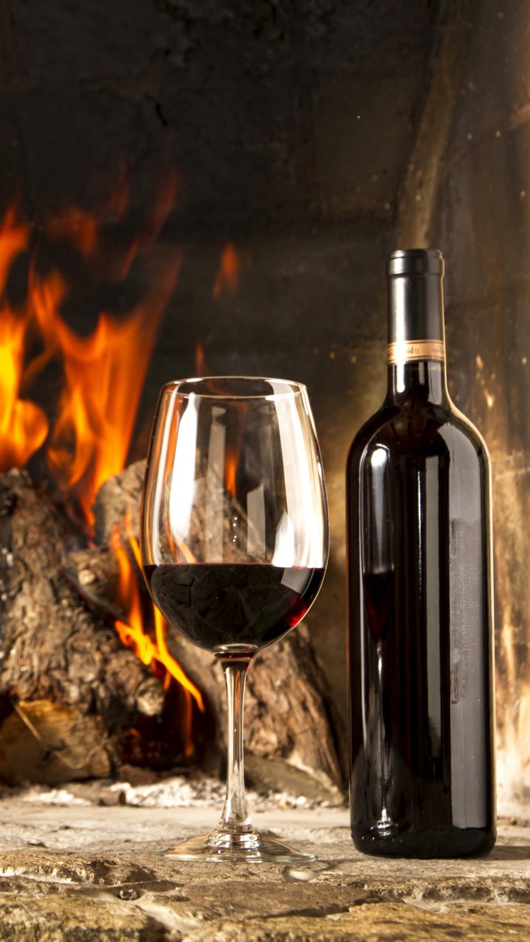 Fondo de pantalla Wine and fireplace 750x1334