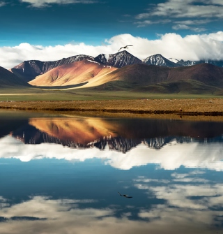 Mountain Lake - Obrázkek zdarma pro iPad 2