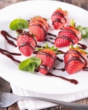 Обои Strawberry dessert 128x160