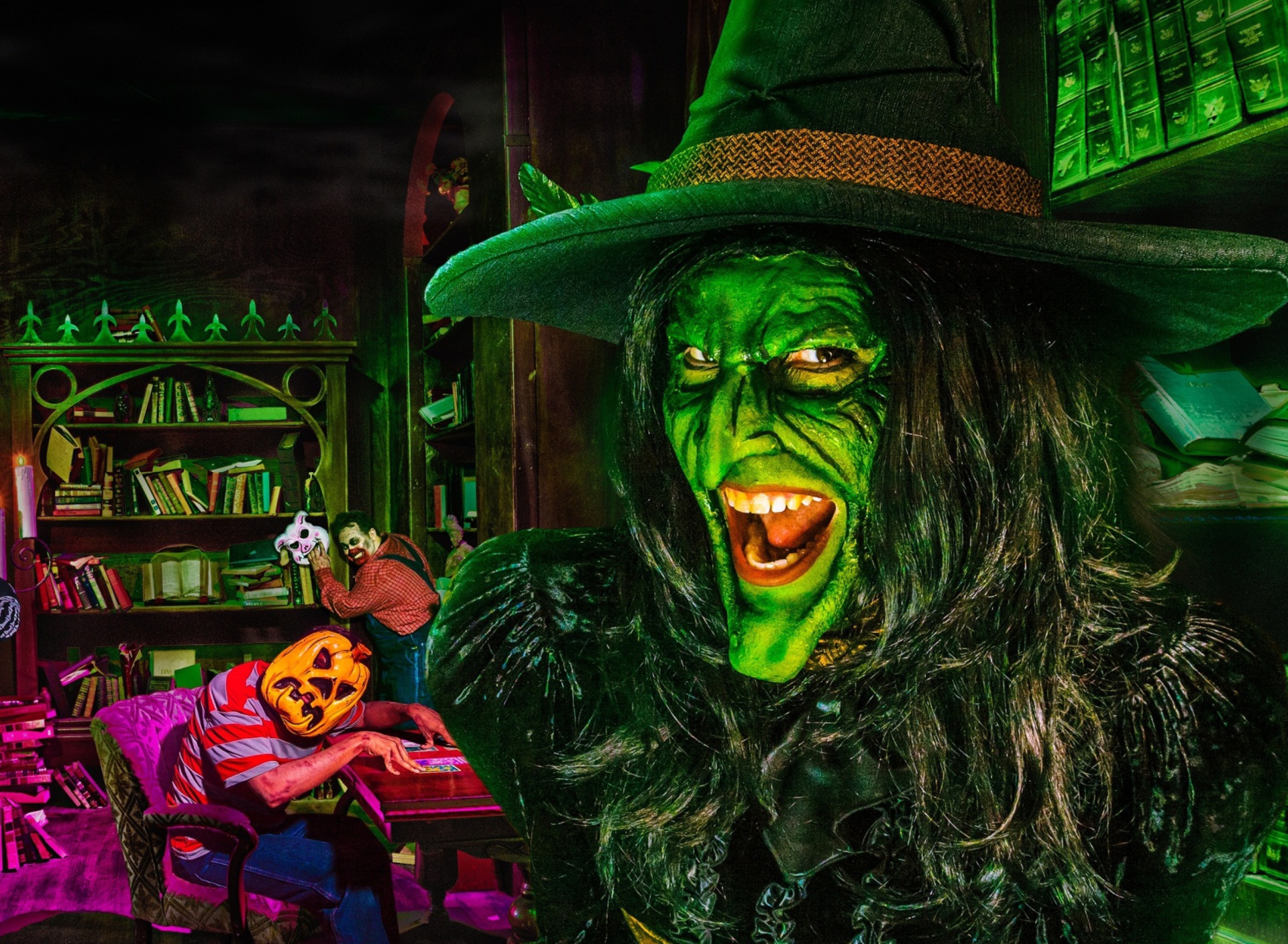 Wicked Witch wallpaper 1920x1408
