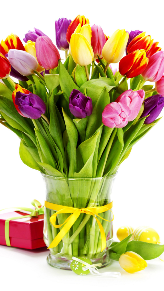 Sfondi Tulips Bouquet and Gift 640x1136
