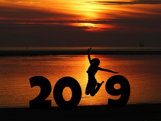 2019 New Year Sunset wallpaper 640x480