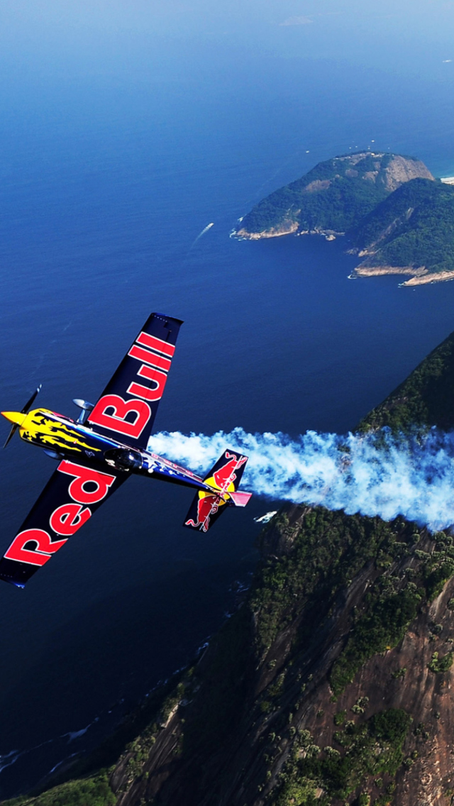 Screenshot №1 pro téma Red Bull Airplane 640x1136