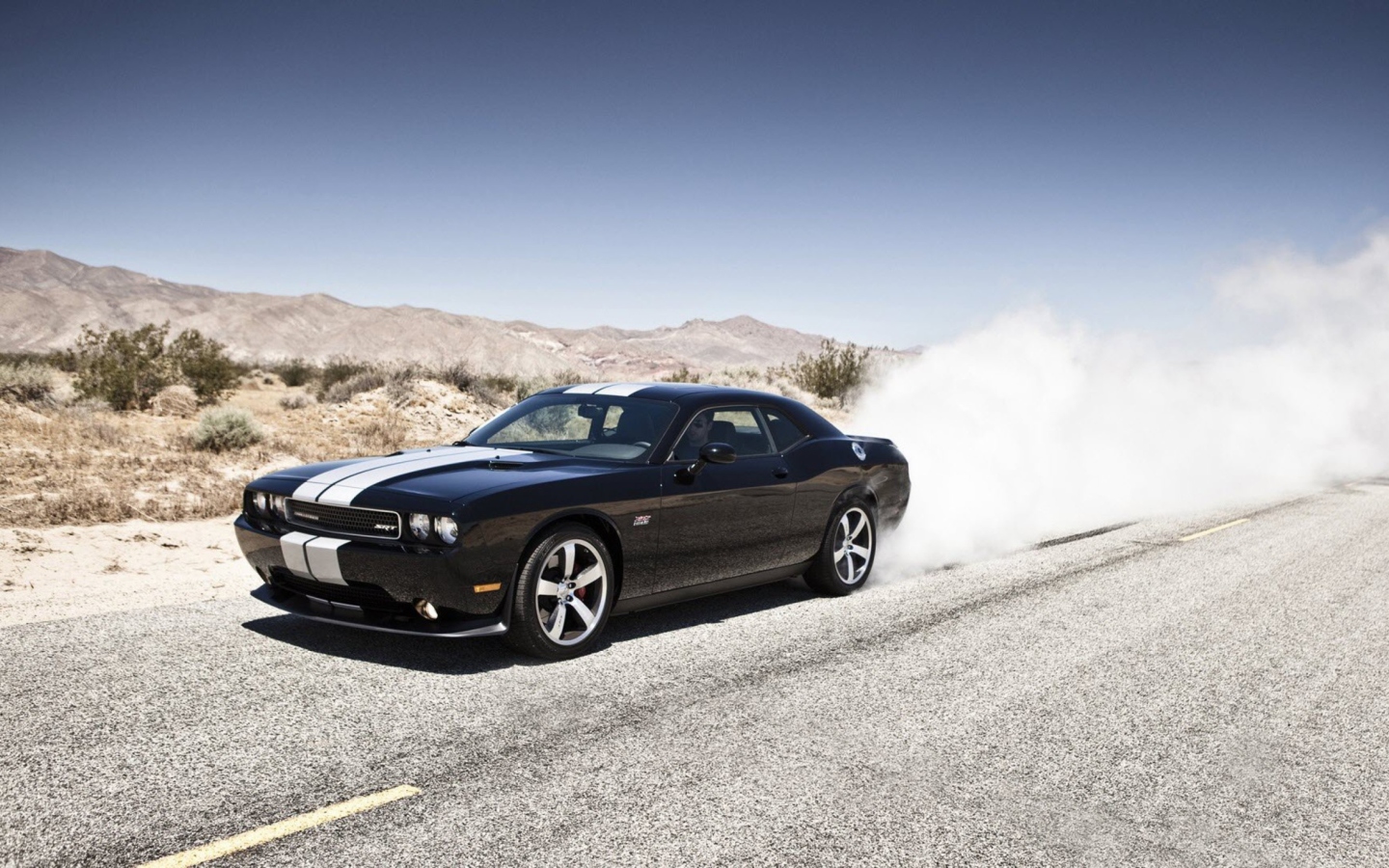 Screenshot №1 pro téma Dodge Challenger Srt8 1440x900