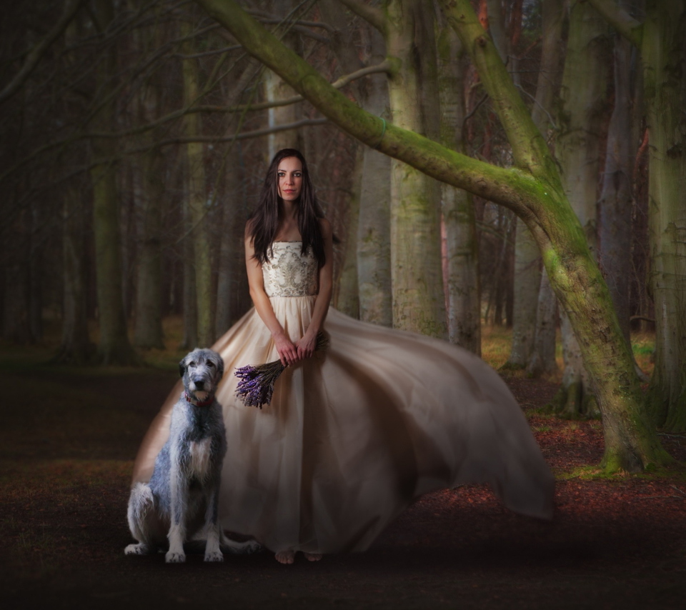 Fondo de pantalla Girl, Lavender Bouquet And Dog 960x854