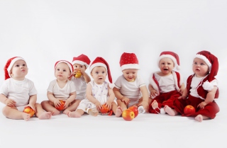 Christmas Babies - Obrázkek zdarma pro Widescreen Desktop PC 1600x900