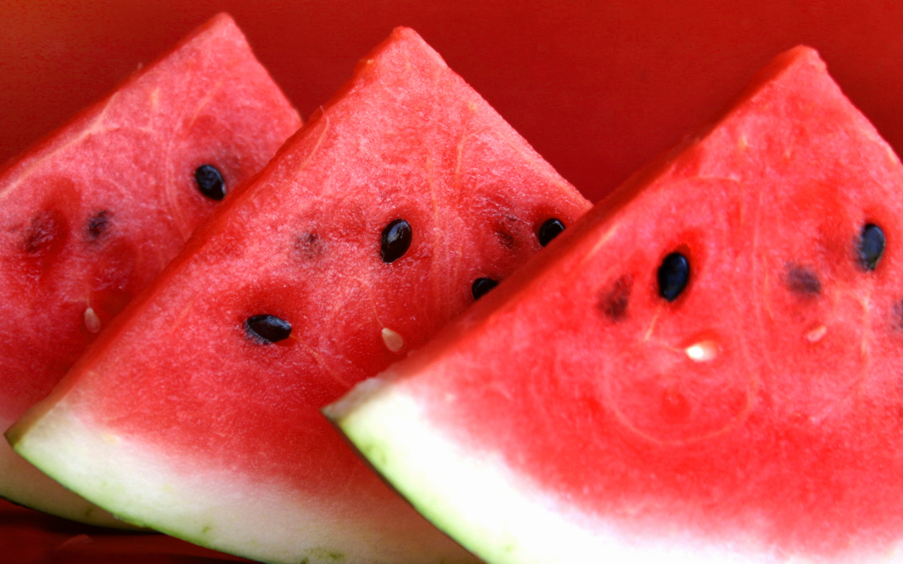 Sfondi Slices Of Watermelon 1280x800