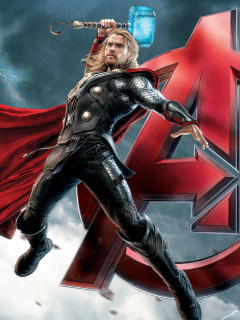 Обои Thor Avengers 240x320