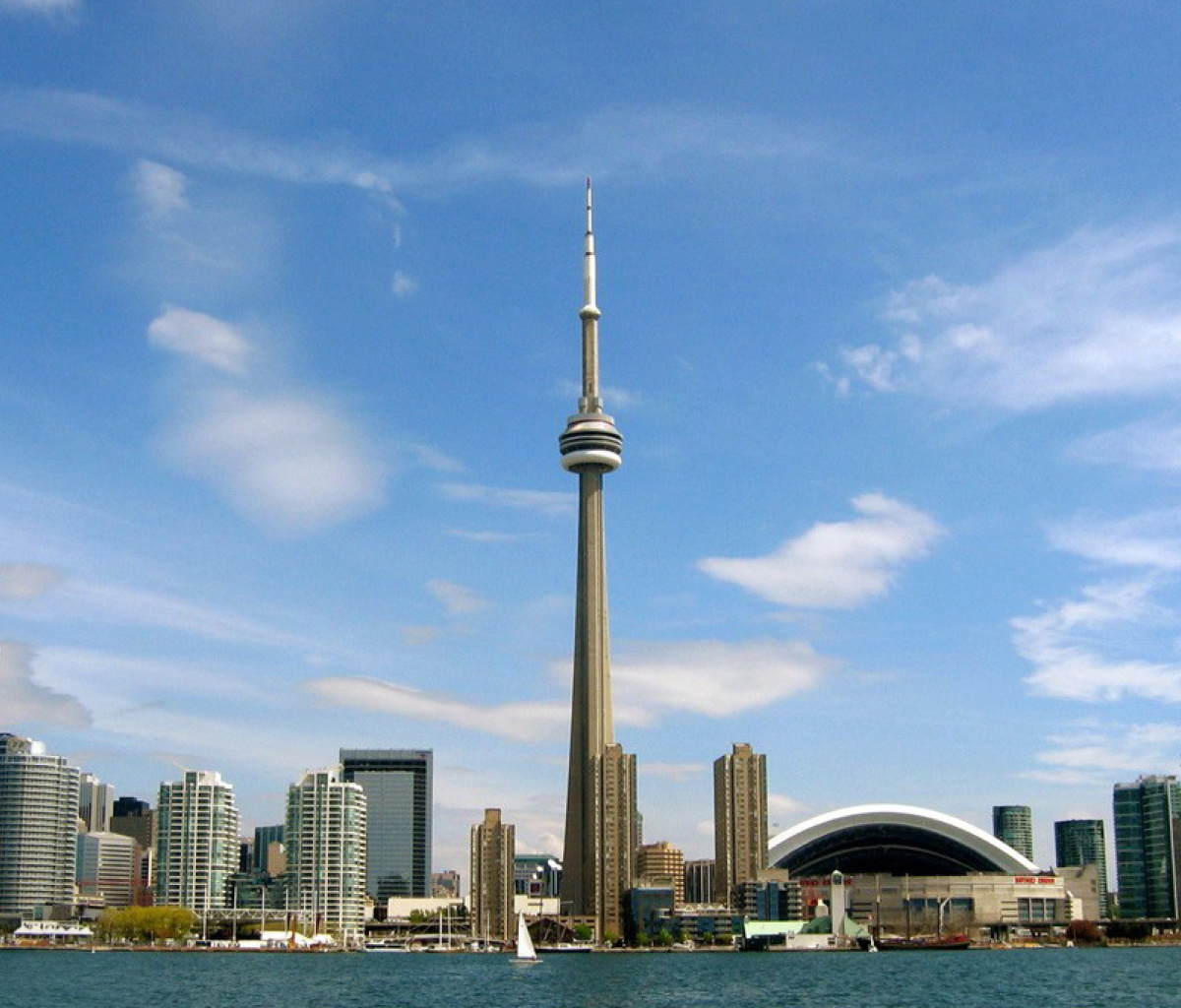 Обои CN Tower in Toronto, Ontario, Canada 1200x1024