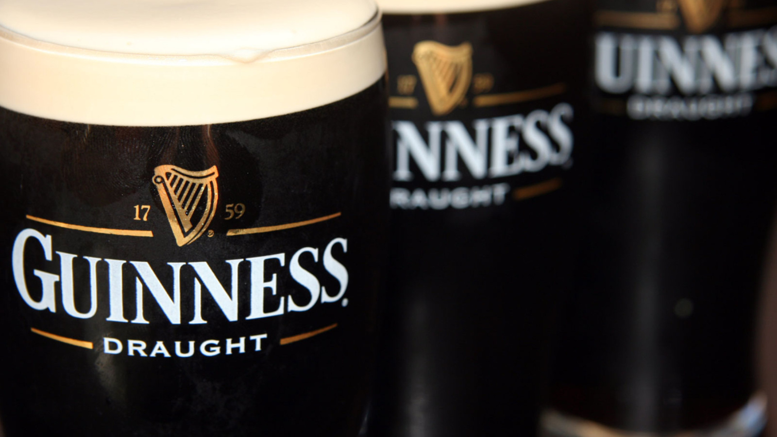 Sfondi Beers Guinness 1600x900