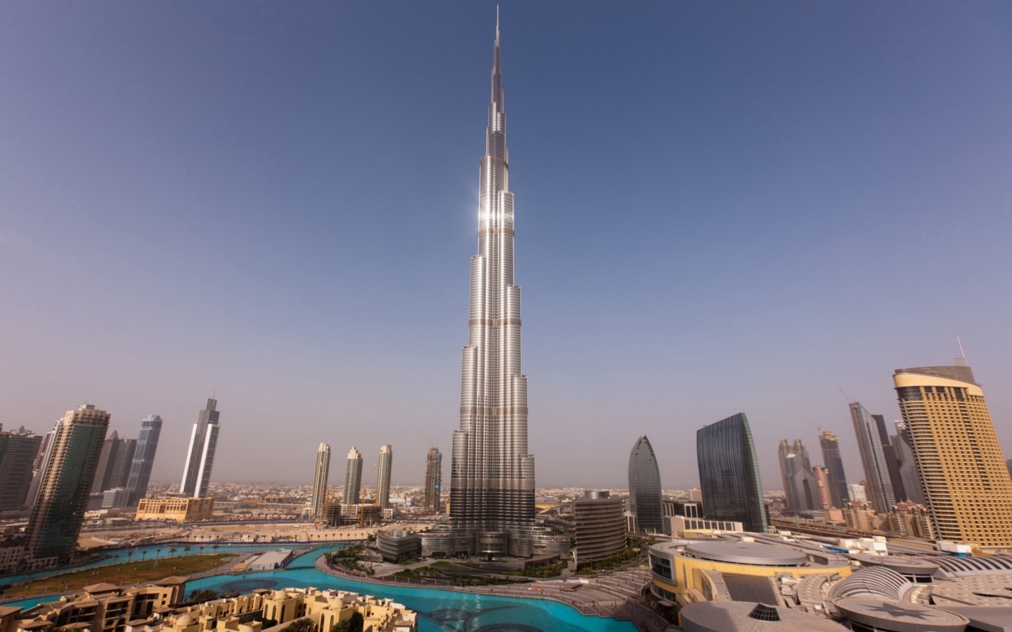 Das Dubai - Burj Khalifa Wallpaper 1440x900