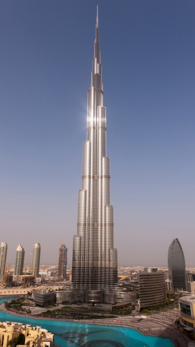 Обои Dubai - Burj Khalifa 640x1136