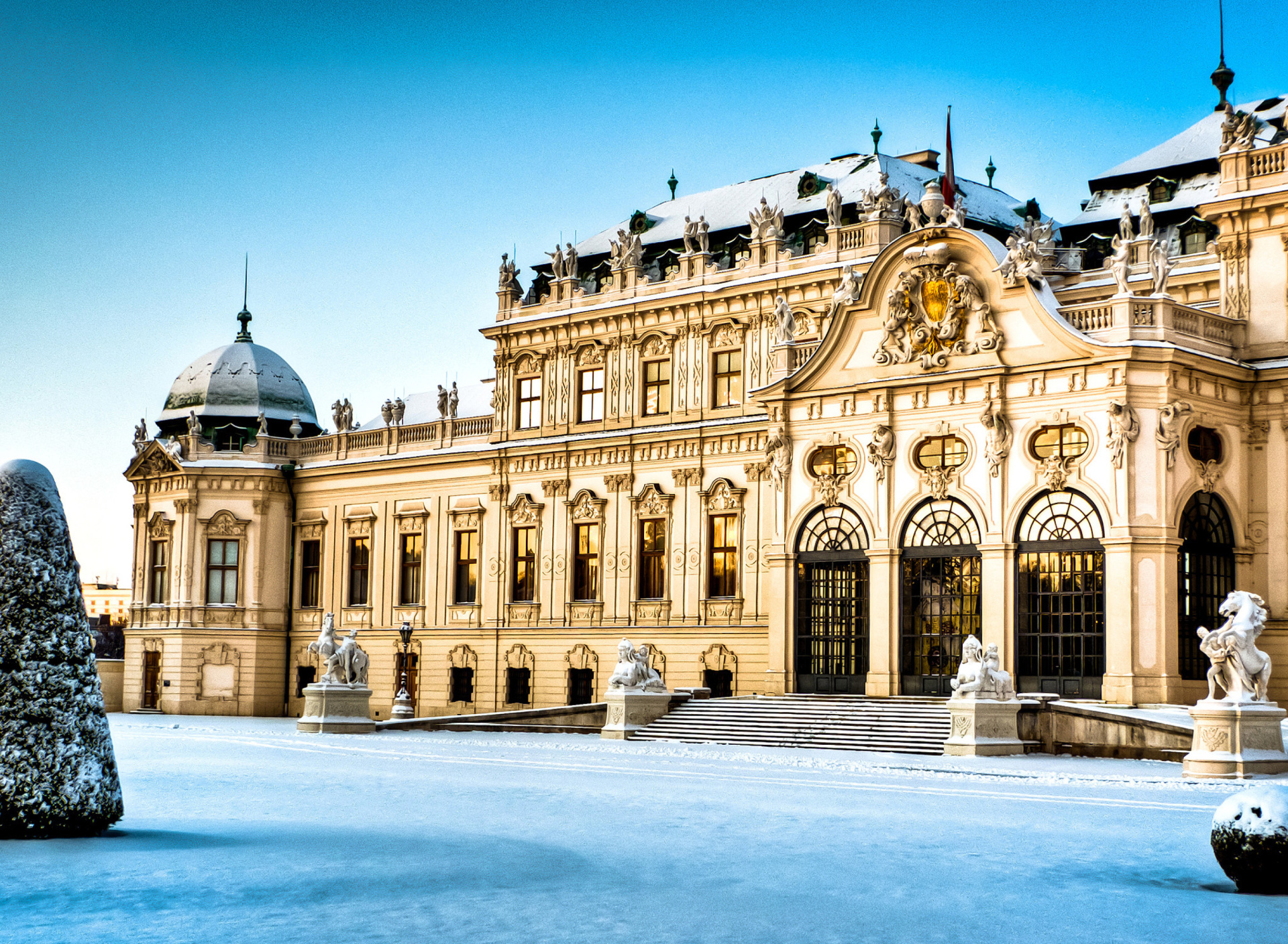 Обои Belvedere Baroque Palace in Vienna 1920x1408
