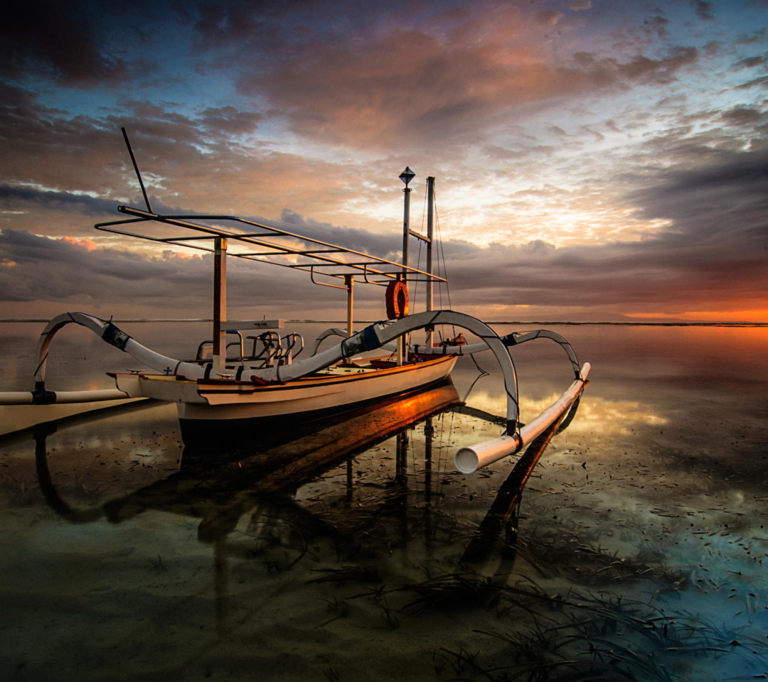 Fondo de pantalla Landscape with Boat in Ocean 1080x960