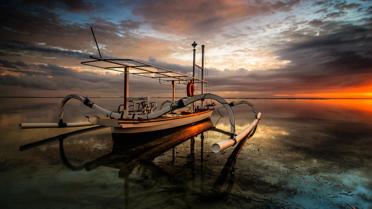 Sfondi Landscape with Boat in Ocean 1280x720