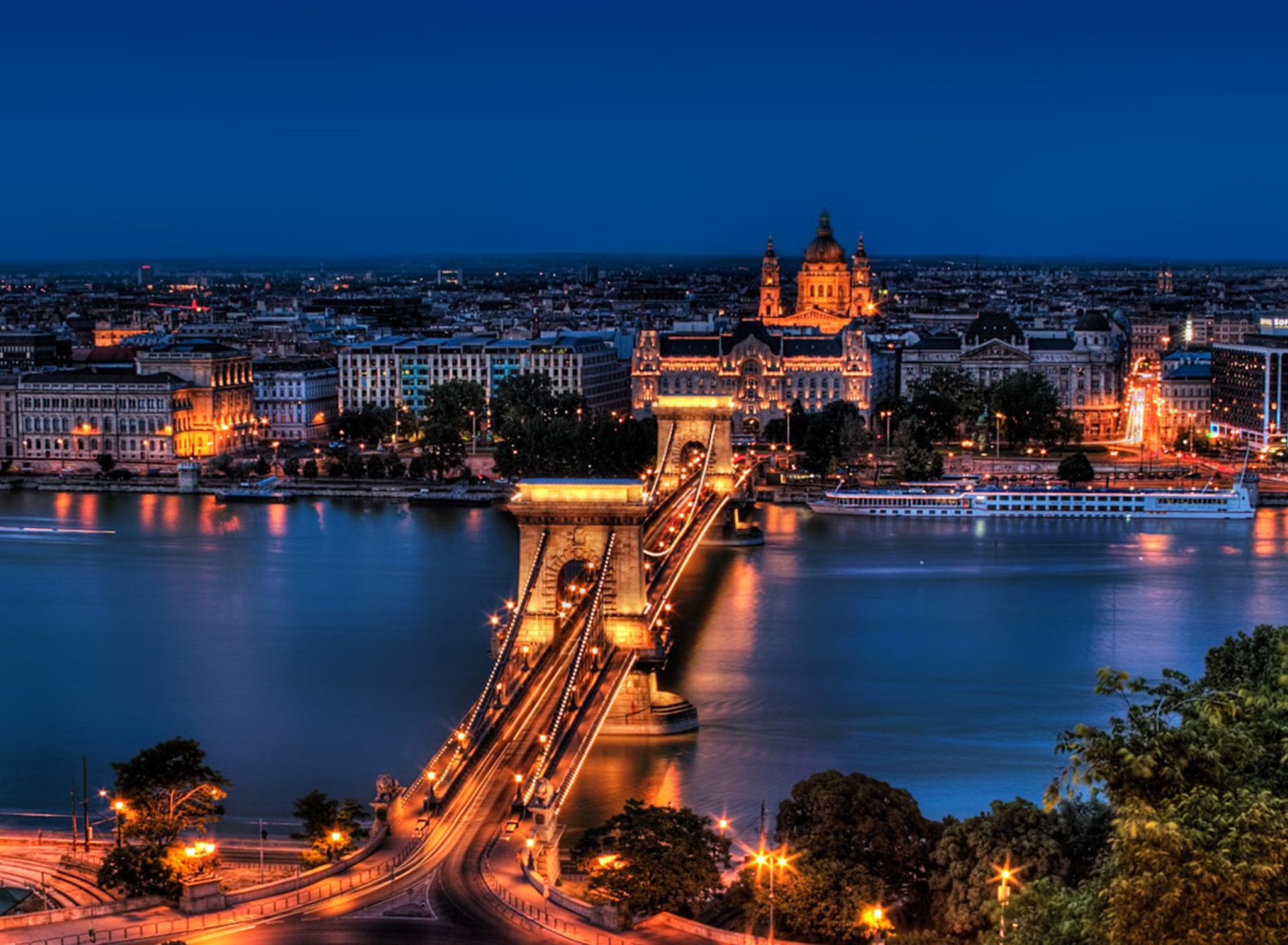 Budapest wallpaper 1920x1408