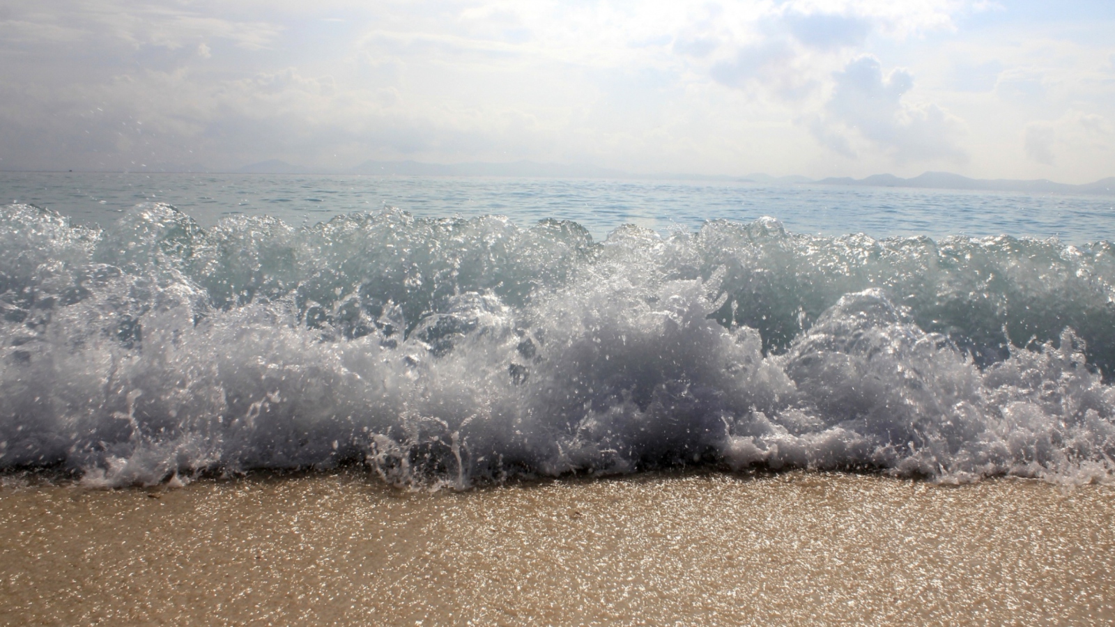 Screenshot №1 pro téma Ocean Waves 1600x900