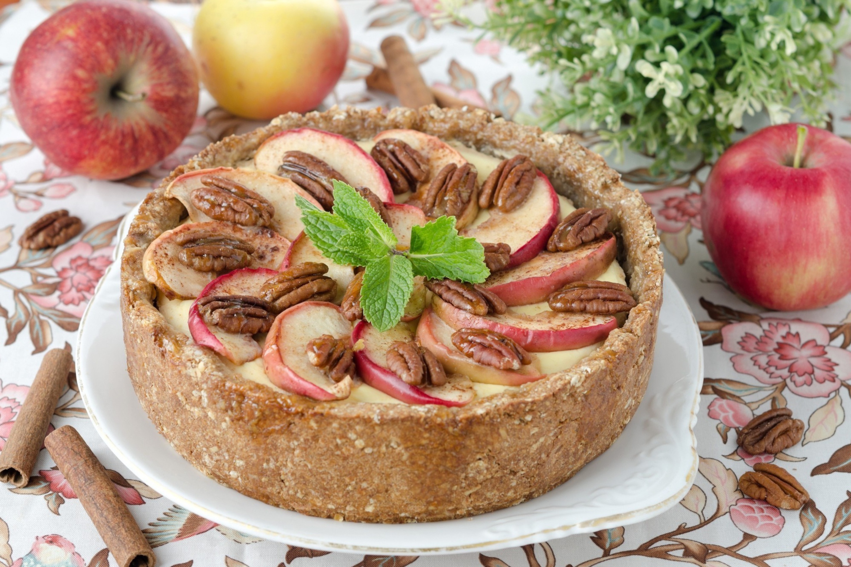 Das Apple Pie with Walnut Wallpaper 2880x1920