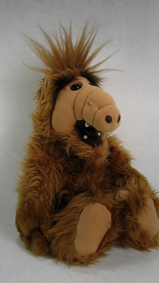 Alf Toy wallpaper 640x1136