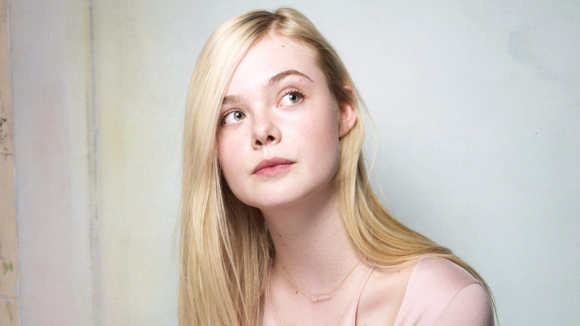 Screenshot №1 pro téma Elle Fanning 2014 1920x1080