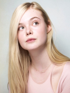 Screenshot №1 pro téma Elle Fanning 2014 240x320