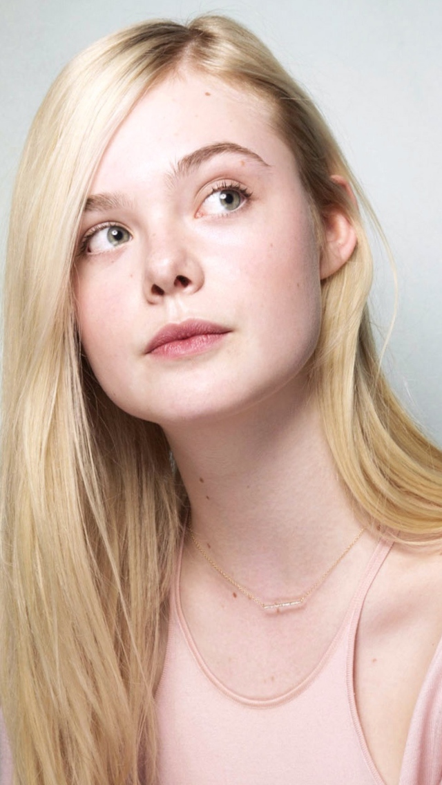 Screenshot №1 pro téma Elle Fanning 2014 640x1136