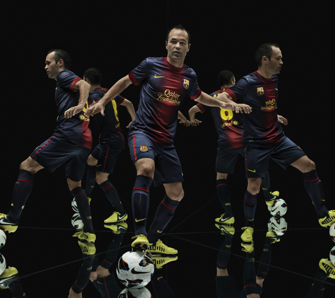 Fondo de pantalla Nike Football Uniform 1080x960