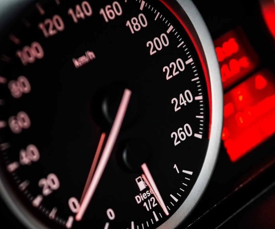 BMW Diesel Speedometer screenshot #1 960x800