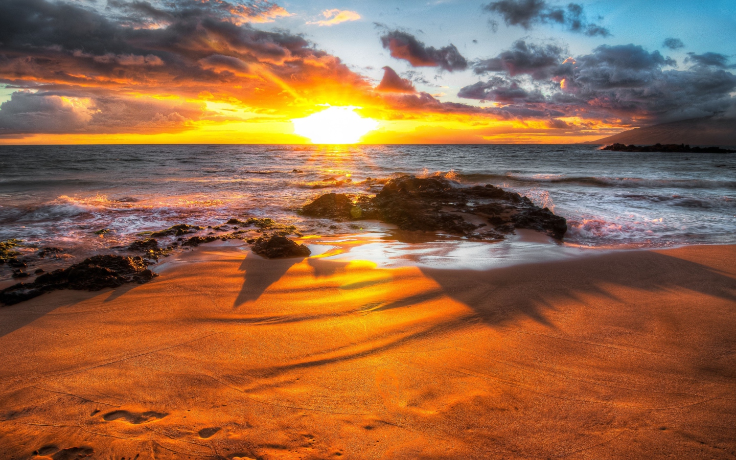 Screenshot №1 pro téma Sunset At Beach 1440x900