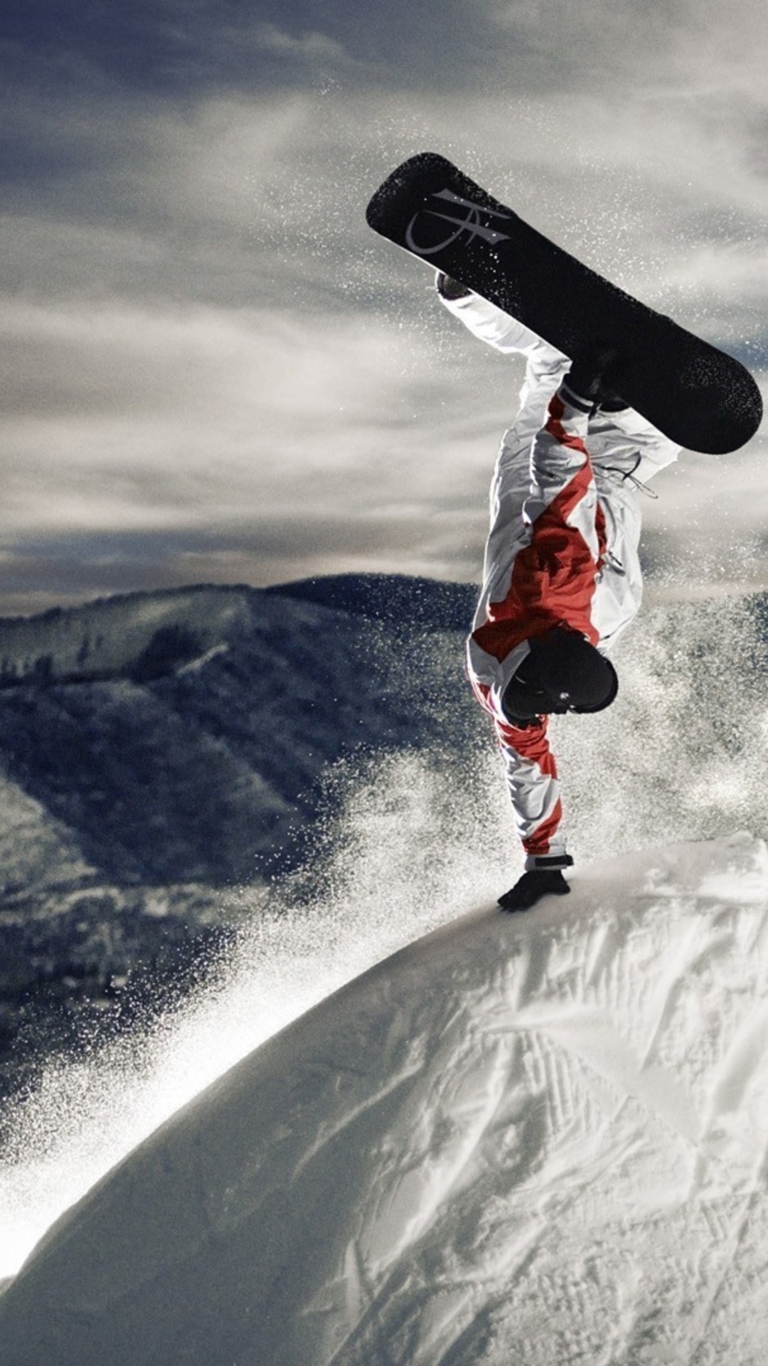 Fondo de pantalla Snowboarding in Austria, Kitzbuhel 1080x1920