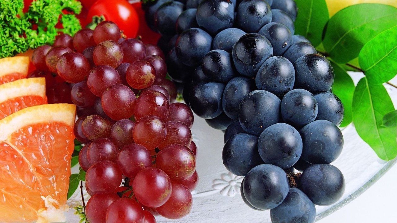 Fondo de pantalla Grapes 1280x720