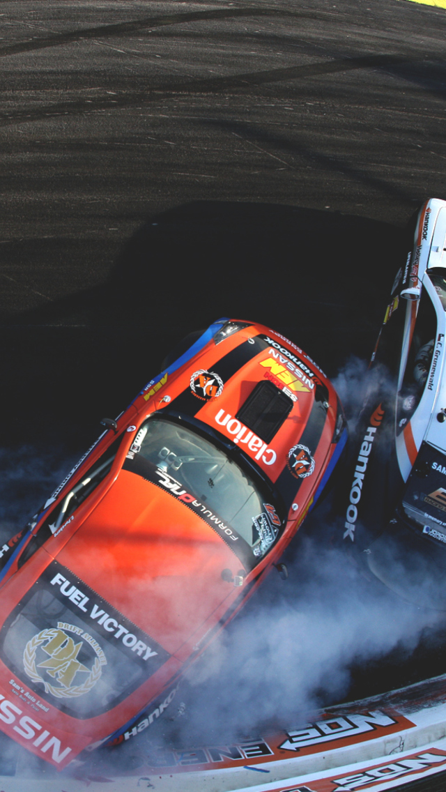 Nissan Race screenshot #1 640x1136