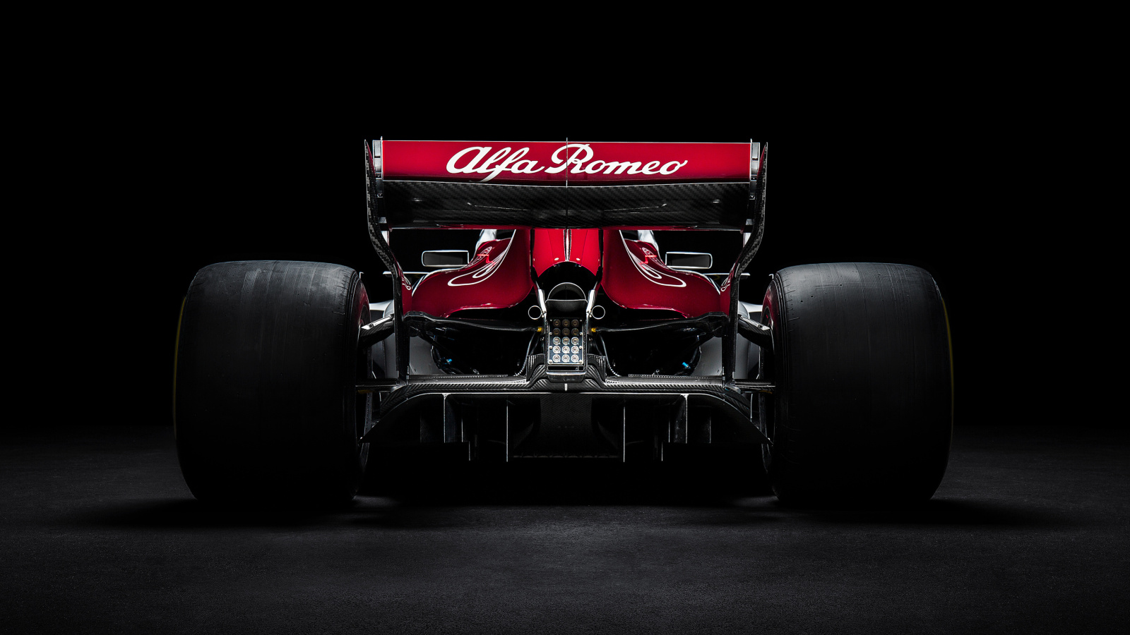 Fondo de pantalla Alfa Romeo Sauber C37 1600x900