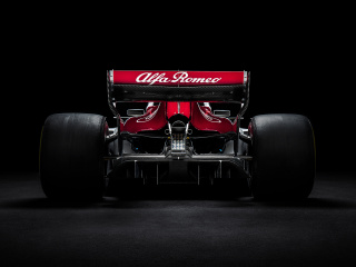 Alfa Romeo Sauber C37 screenshot #1 320x240