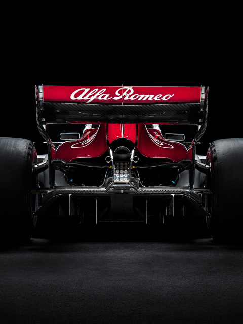 Обои Alfa Romeo Sauber C37 480x640