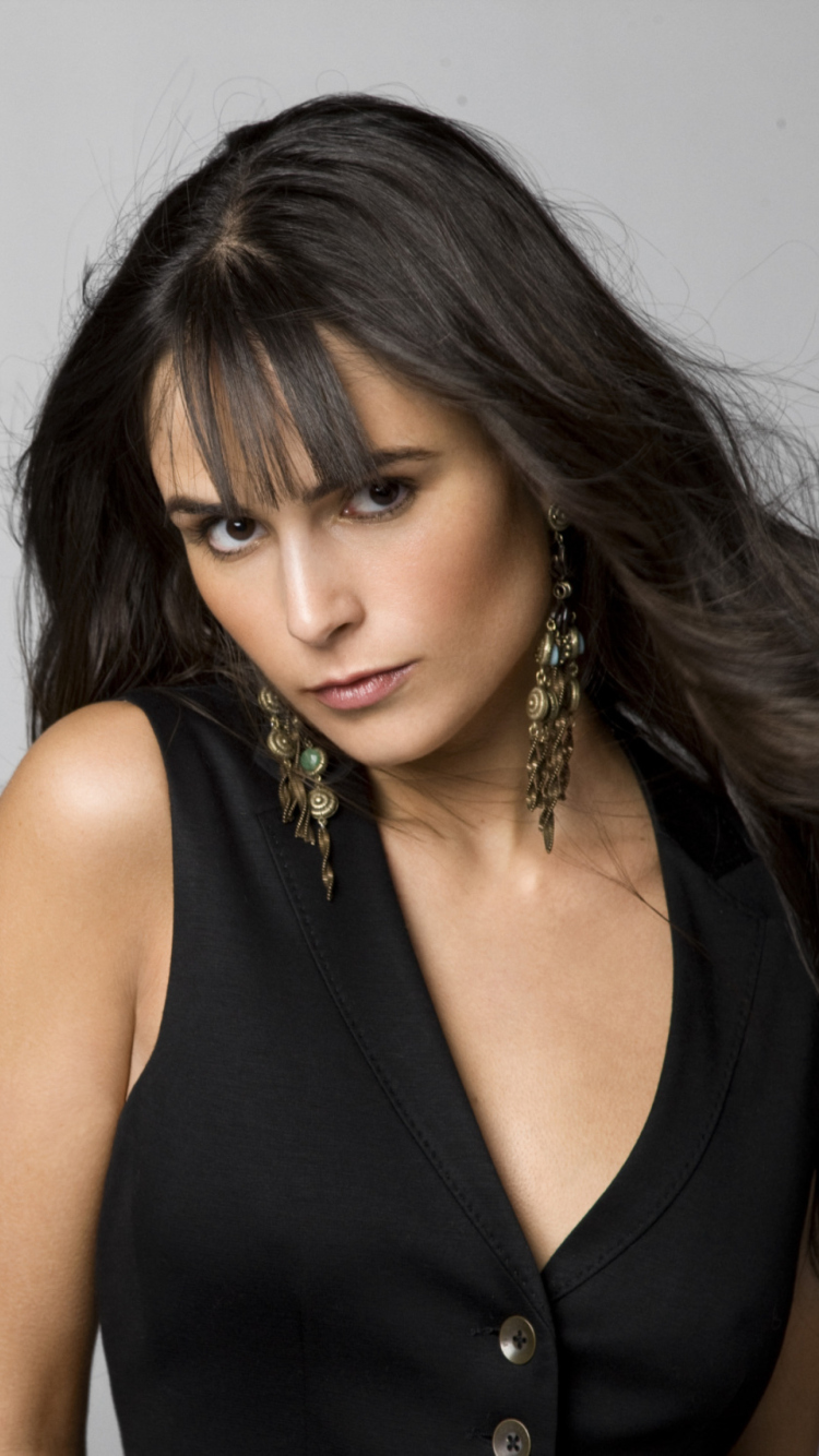 Screenshot №1 pro téma Jordana Brewster 750x1334