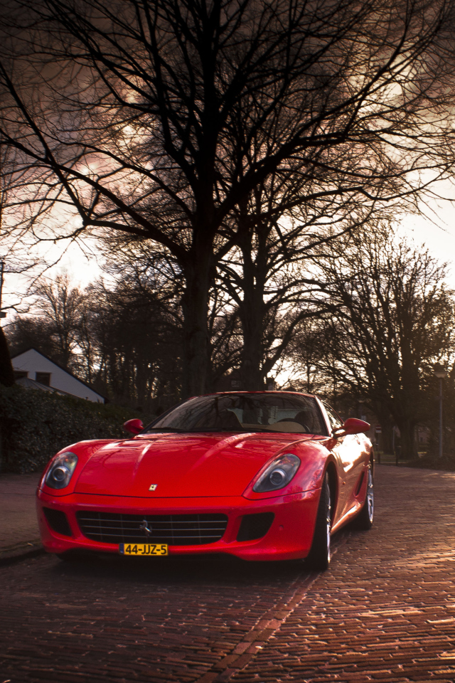 Ferrari 599 screenshot #1 640x960