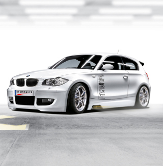 BMW 1 Series - Obrázkek zdarma pro 1024x1024