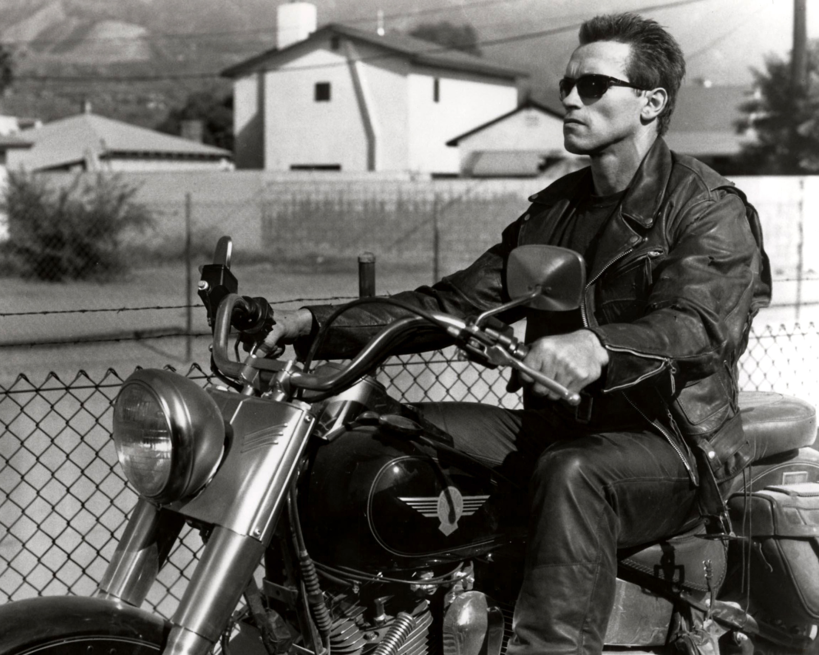 Das Terminator 2 Arnold Schwarzenegger Wallpaper 1600x1280
