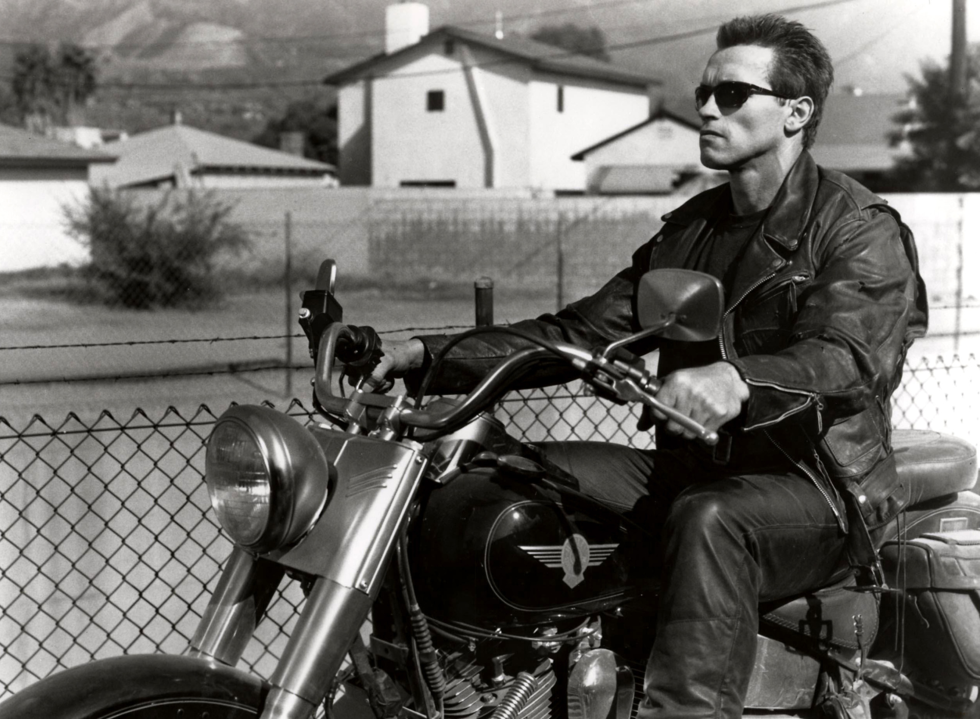 Fondo de pantalla Terminator 2 Arnold Schwarzenegger 1920x1408