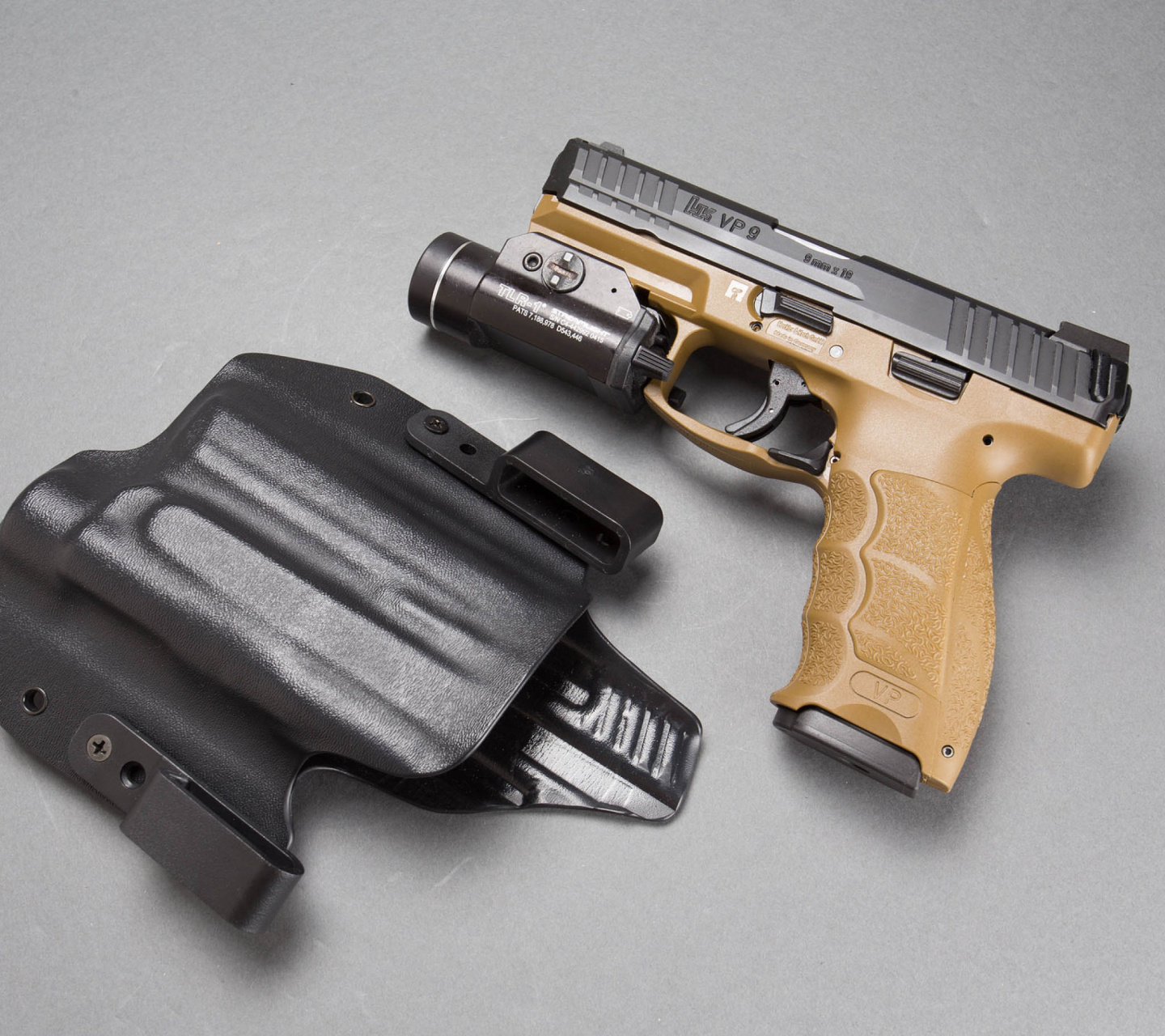 Das Pistols Heckler & Koch 9mm Wallpaper 1440x1280